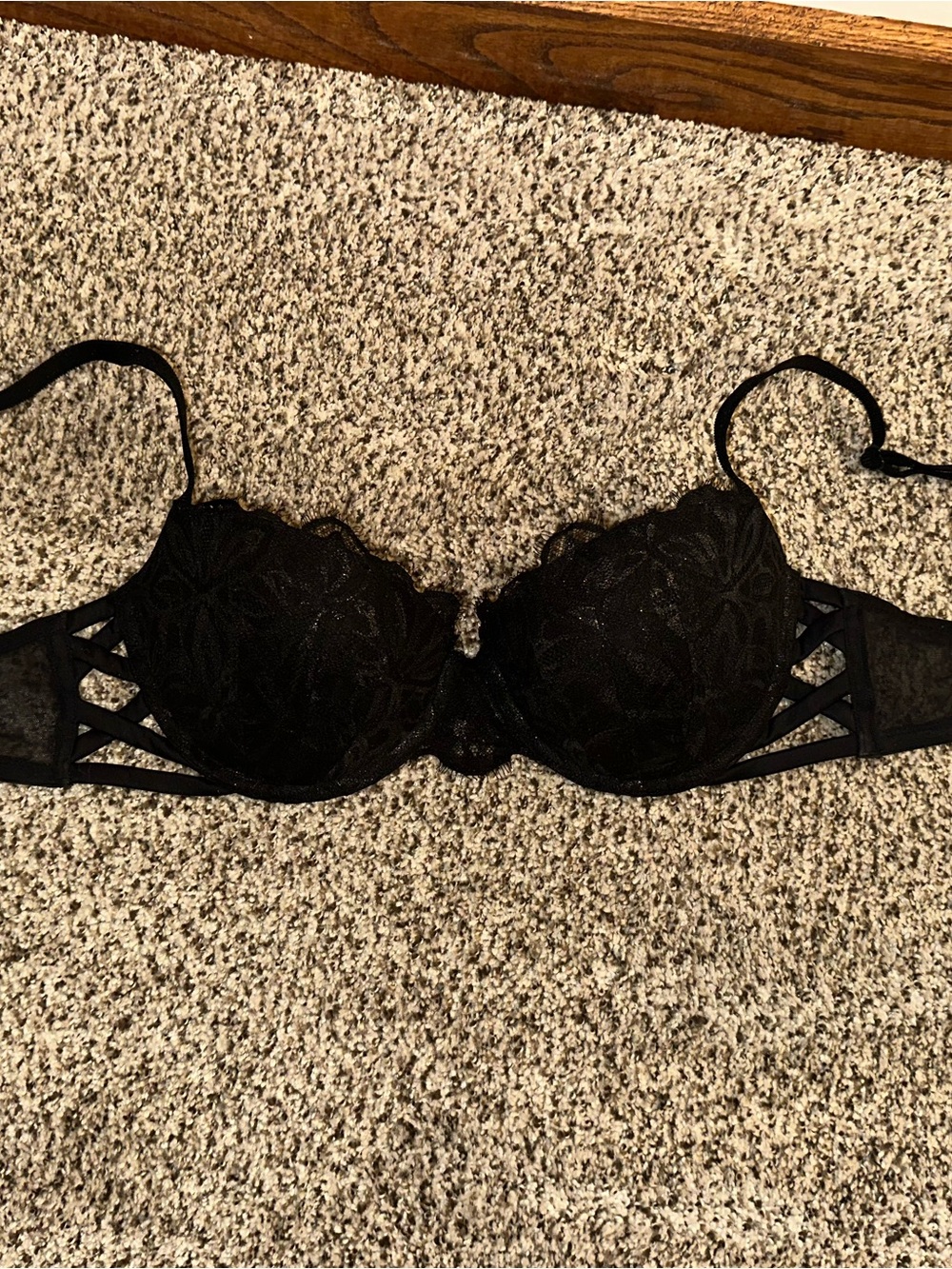 PINK Victoria's Secret Black Lace Push-Up Bra
